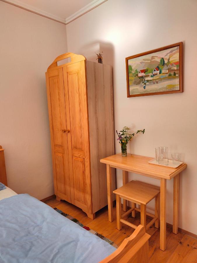 Bed and Breakfast Ethno&Coffee House Tulip Glozan Екстер'єр фото