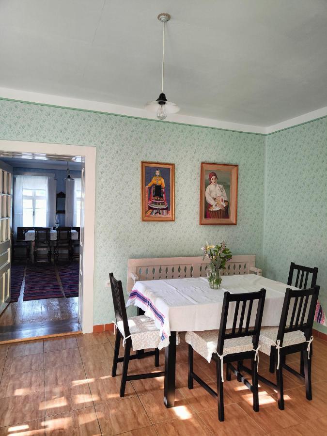 Bed and Breakfast Ethno&Coffee House Tulip Glozan Екстер'єр фото