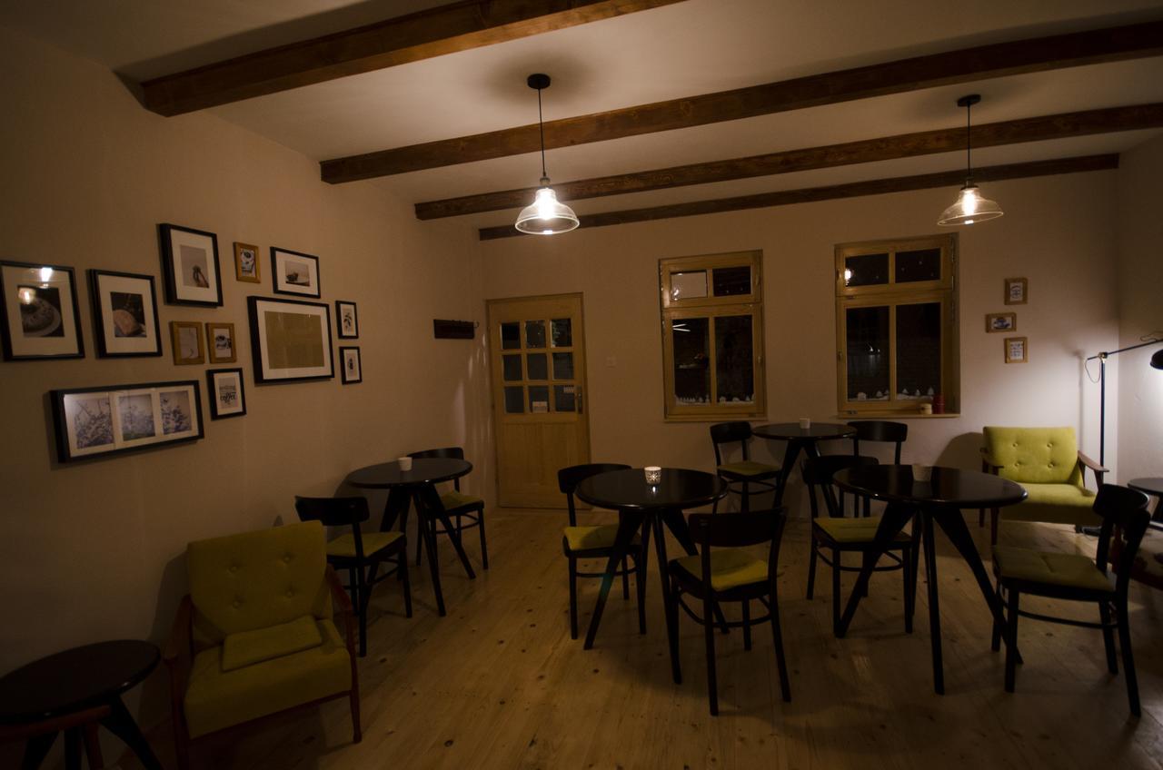 Bed and Breakfast Ethno&Coffee House Tulip Glozan Екстер'єр фото